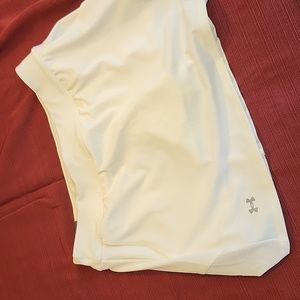 NWT Under Armour Heat Gear White Golf Skort, Size Large, Side and Inside Pockets